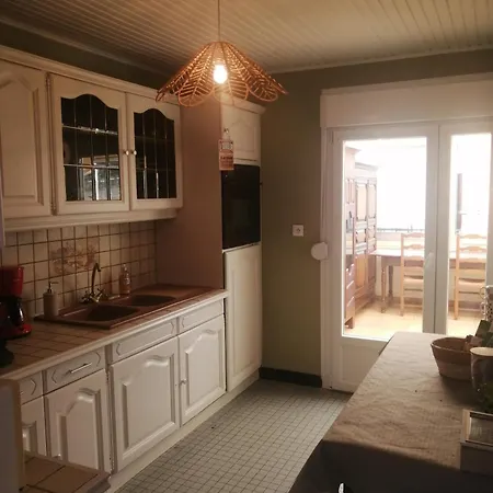 Les Champs Hébergement de vacances Woimbey